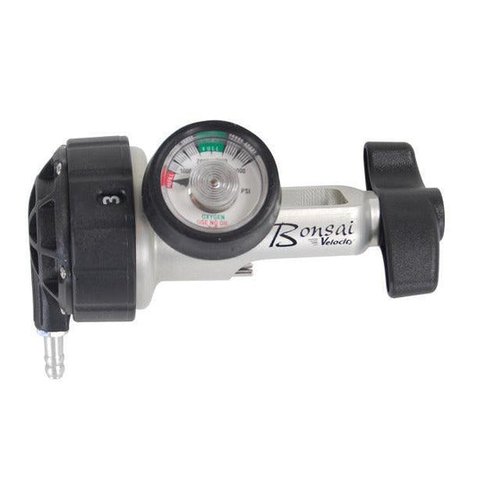 Bonsai oxygen conserver with pressure gauge, silver and black, medical oxygen supply device