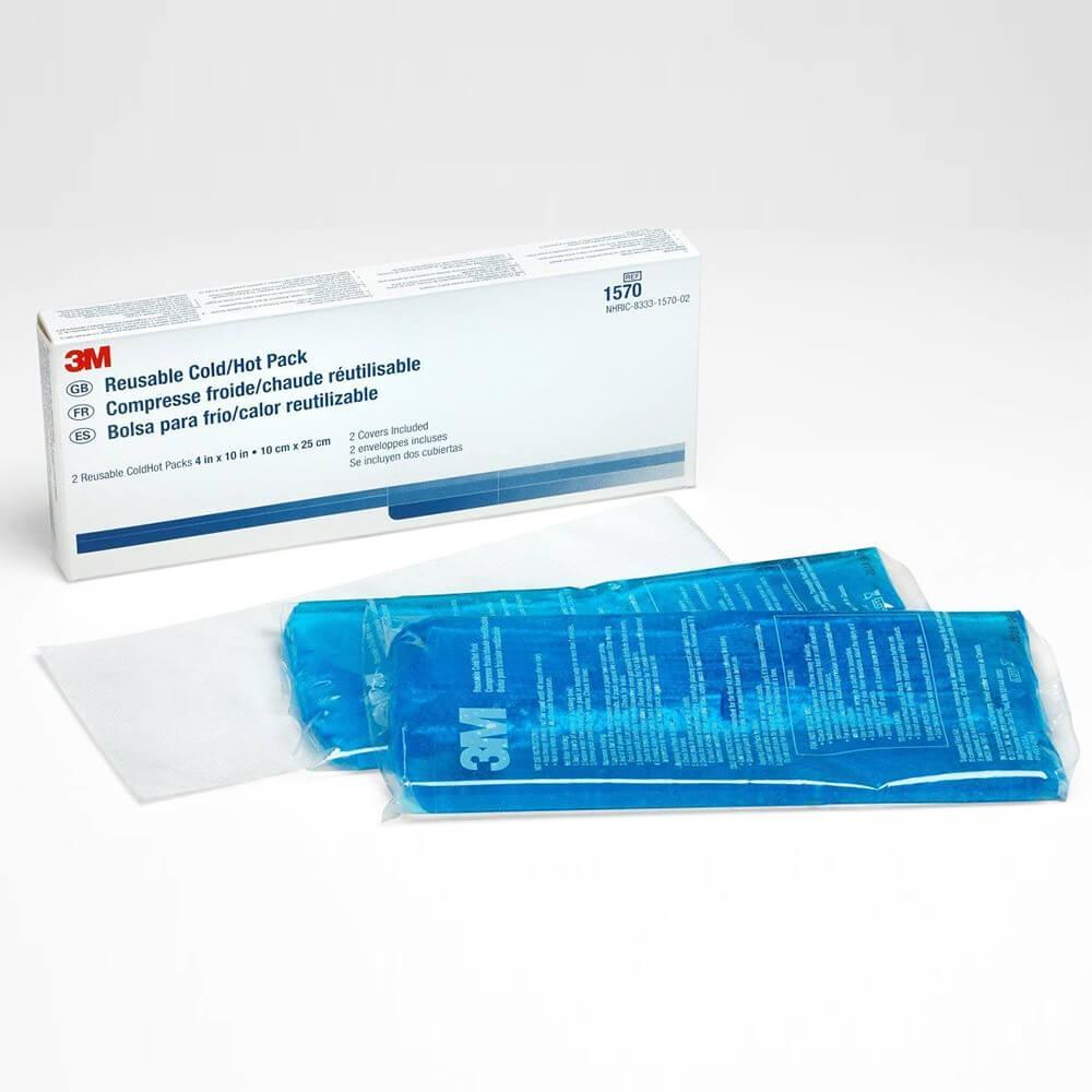 3M reusable cold hot pack kit with blue gel packs and white covers for hot or cold therapy