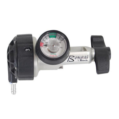 Bonsai oxygen conserver with pressure gauge, silver and black, medical oxygen supply device